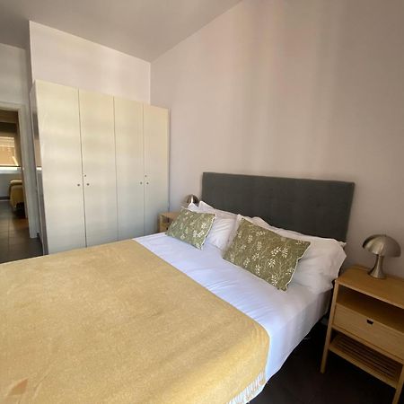 M&E Agency Apartments Valencia 277 By Marta And Emanuele Барселона Екстериор снимка