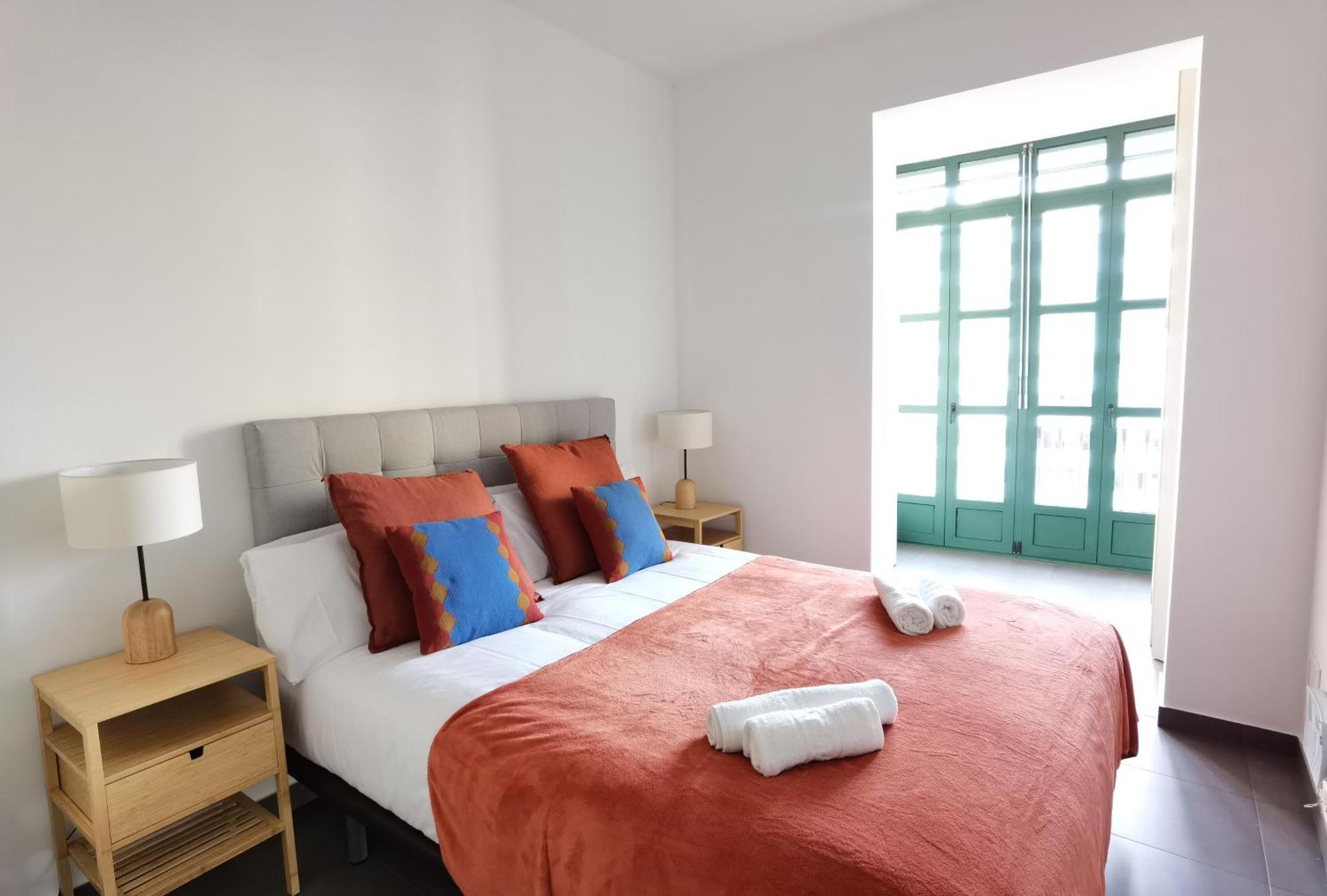 M&E Agency Apartments Valencia 277 By Marta And Emanuele Барселона Екстериор снимка